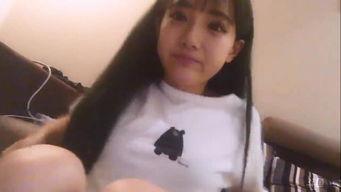 女主播直播卖原味,女主播引领原味内衣热销